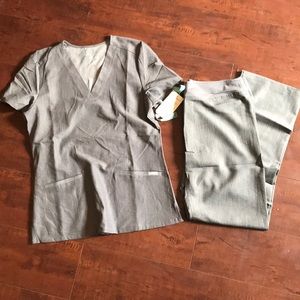 Women’s figs scrub set